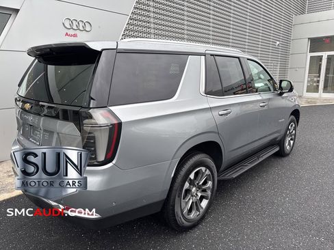 Used 2025 Chevrolet Tahoe LT w/ Comfort Package image 7