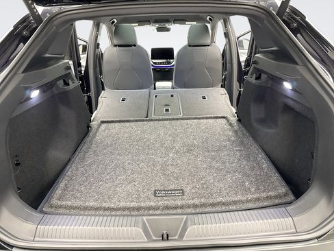 Used 2023 Volkswagen ID.4 Pro S image 24