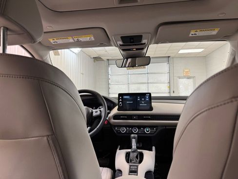 New 2026 Honda HR-V EX-L image 18