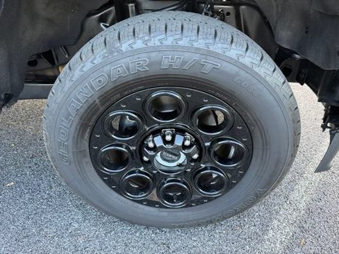 Certified 2023 Ford F250 Lariat w/ Black Appearance Package AWD/4WD image 11