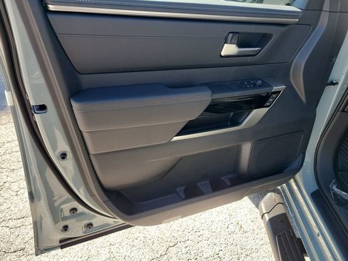 New 2026 Toyota Tundra Limited AWD/4WD image 19