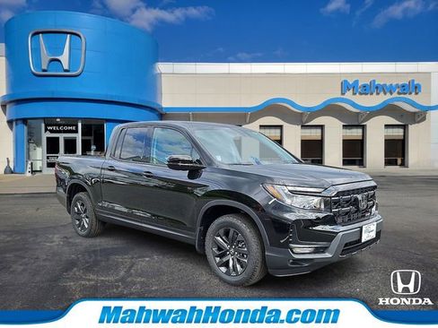 New 2026 Honda Ridgeline Sport image 2