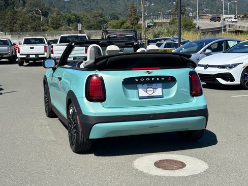 New 2026 MINI Cooper S FWD image 3