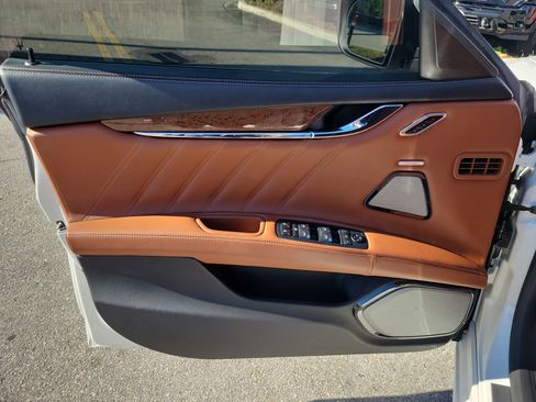 Used 2021 Maserati Quattroporte S GranLusso image 25