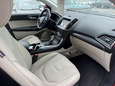 Used 2018 Ford Edge Titanium w/ Equipment Group 302A image 15