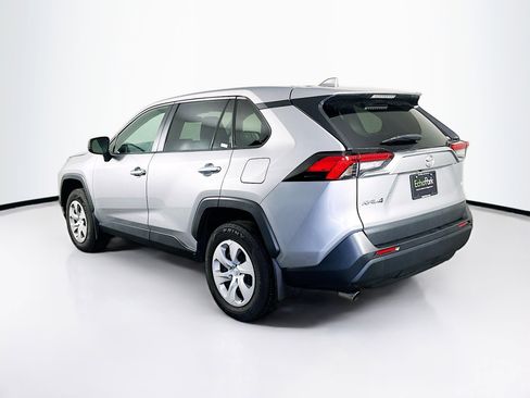Used 2024 Toyota RAV4 LE AWD/4WD image 5