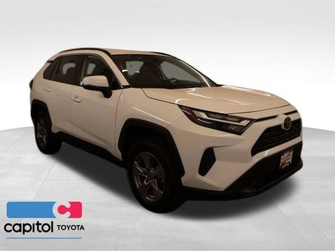 Certified 2025 Toyota RAV4 XLE FWD image 1