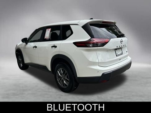 Used 2024 Nissan Rogue S AWD/4WD image 5