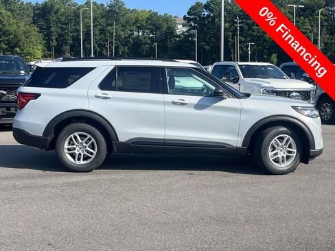 New 2026 Ford Explorer Active w/ Active Comfort Package RWD image 2