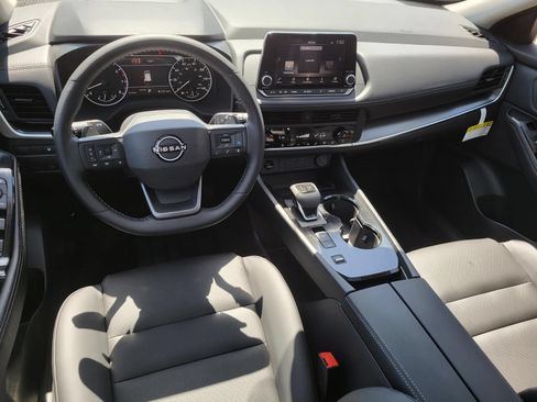 New 2026 Nissan Rogue Dark Armor FWD image 18