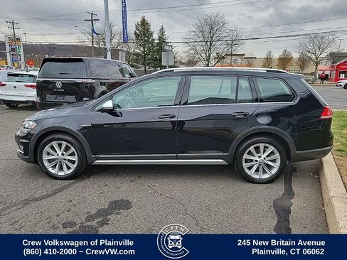 Used 2018 Volkswagen Golf Alltrack SE image 24