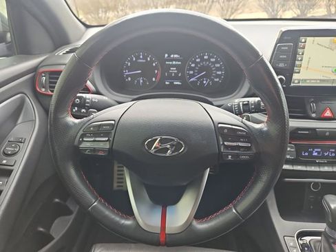 Used 2018 Hyundai Elantra GT Sport w/ Sport Tech Package 04 image 15