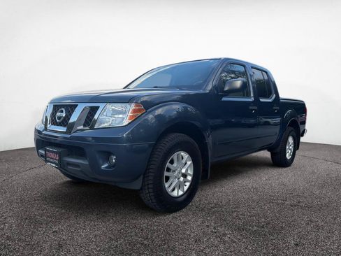 Used 2019 Nissan Frontier SV w/ Value Truck Package AWD/4WD image 3