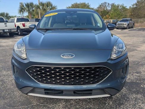 Used 2020 Ford Escape SE image 10