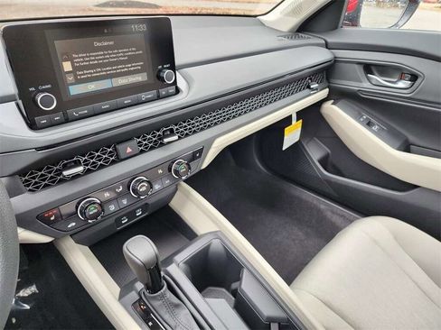 Used 2024 Honda Accord EX image 26