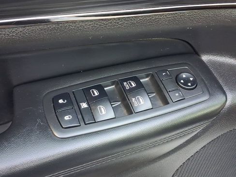 Used 2019 Jeep Grand Cherokee Limited X image 17