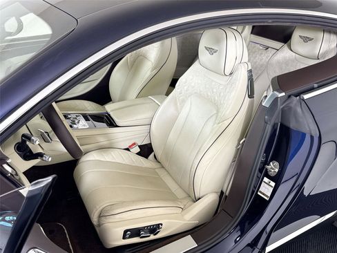 Used 2022 Bentley Continental GT AWD/4WD image 14