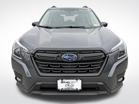 Used 2023 Subaru Forester Premium image 8