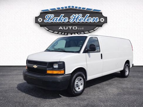 Used 2016 Chevrolet Express 2500 image 1