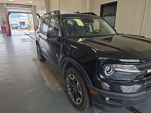 Used 2024 Ford Bronco Sport Outer Banks AWD/4WD image 1