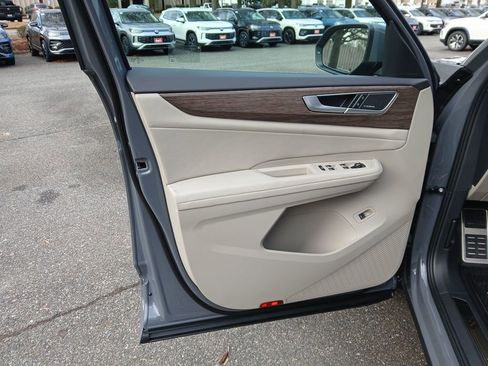 New 2026 Volkswagen Atlas SEL Premium R-Line image 10