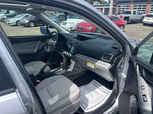 Used 2016 Subaru Forester 2.5i Premium w/ All-Weather Package AWD/4WD image 32