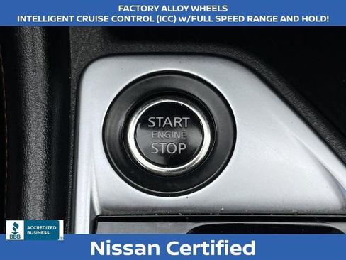 Certified 2024 Nissan Sentra SR w/ SR Premium Package FWD image 9