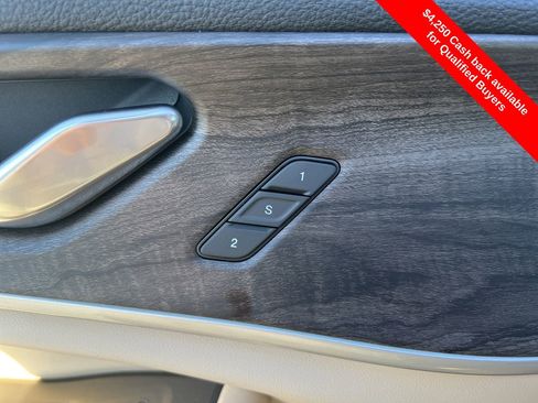 New 2025 Jeep Grand Cherokee Limited image 22