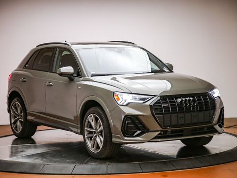 Certified 2023 Audi Q3 2.0T Premium Plus w/ Premium Plus Package AWD/4WD image 6