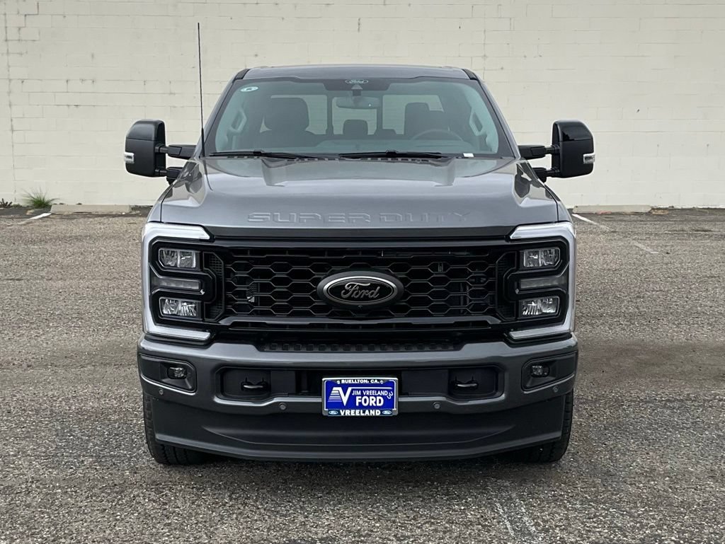 New 2026 Ford F250 Lariat w/ Black Appearance Package AWD/4WD image 9