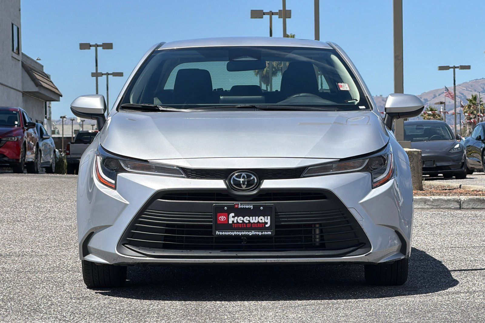 Used 2023 Toyota Corolla LE FWD image 11