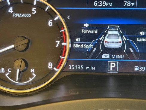 Used 2024 Nissan Sentra SR w/ SR Premium Package FWD image 37