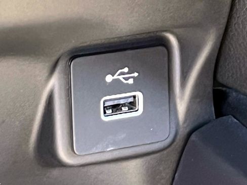 Used 2025 Honda HR-V Sport image 27