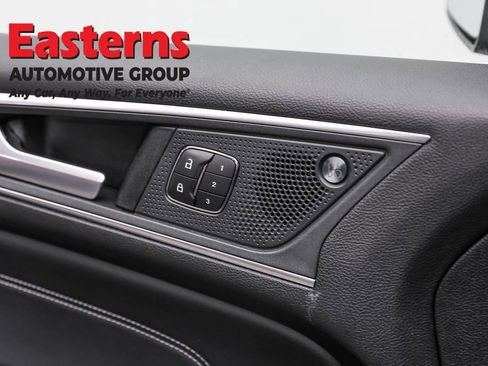 Used 2024 Ford Edge Titanium image 20