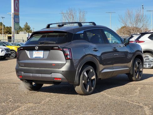 New 2026 Nissan Kicks SR w/ Cold Weather Package AWD/4WD image 5