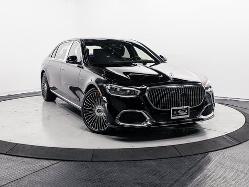 Used 2023 Mercedes-Benz Maybach S 680 4MATIC w/ Manufaktur Leather Package image 1