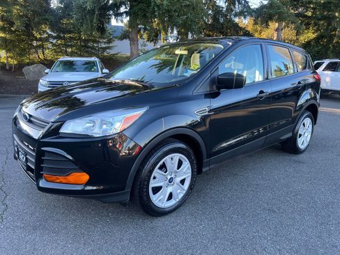 Used 2013 Ford Escape S image 1