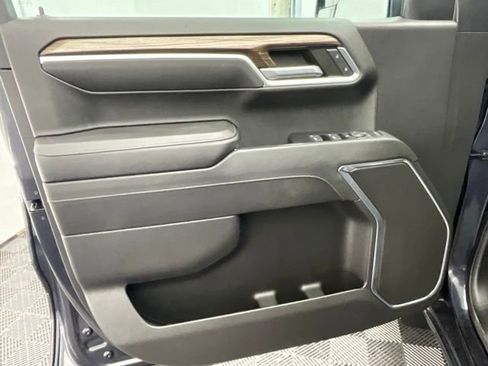 Used 2022 Chevrolet Silverado 1500 LT image 14