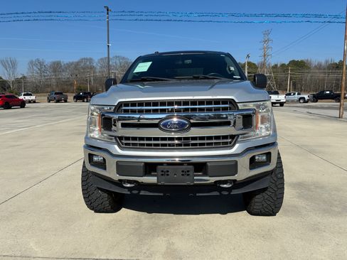 Used 2018 Ford F150 XLT w/ Equipment Group 302A Luxury image 3