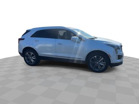 New 2025 Cadillac XT5 Premium Luxury w/ Technology Package image 9