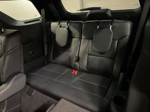 New 2026 Ford Explorer ST-Line w/ ST-Line Street Pack image 30