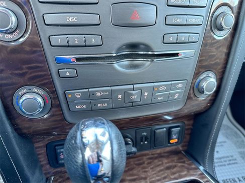 Used 2019 Nissan Armada SL w/ Premium Package image 16