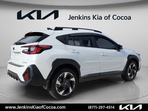 Used 2025 Subaru Crosstrek 2.5i Limited w/ Popular Package #4A AWD/4WD image 3