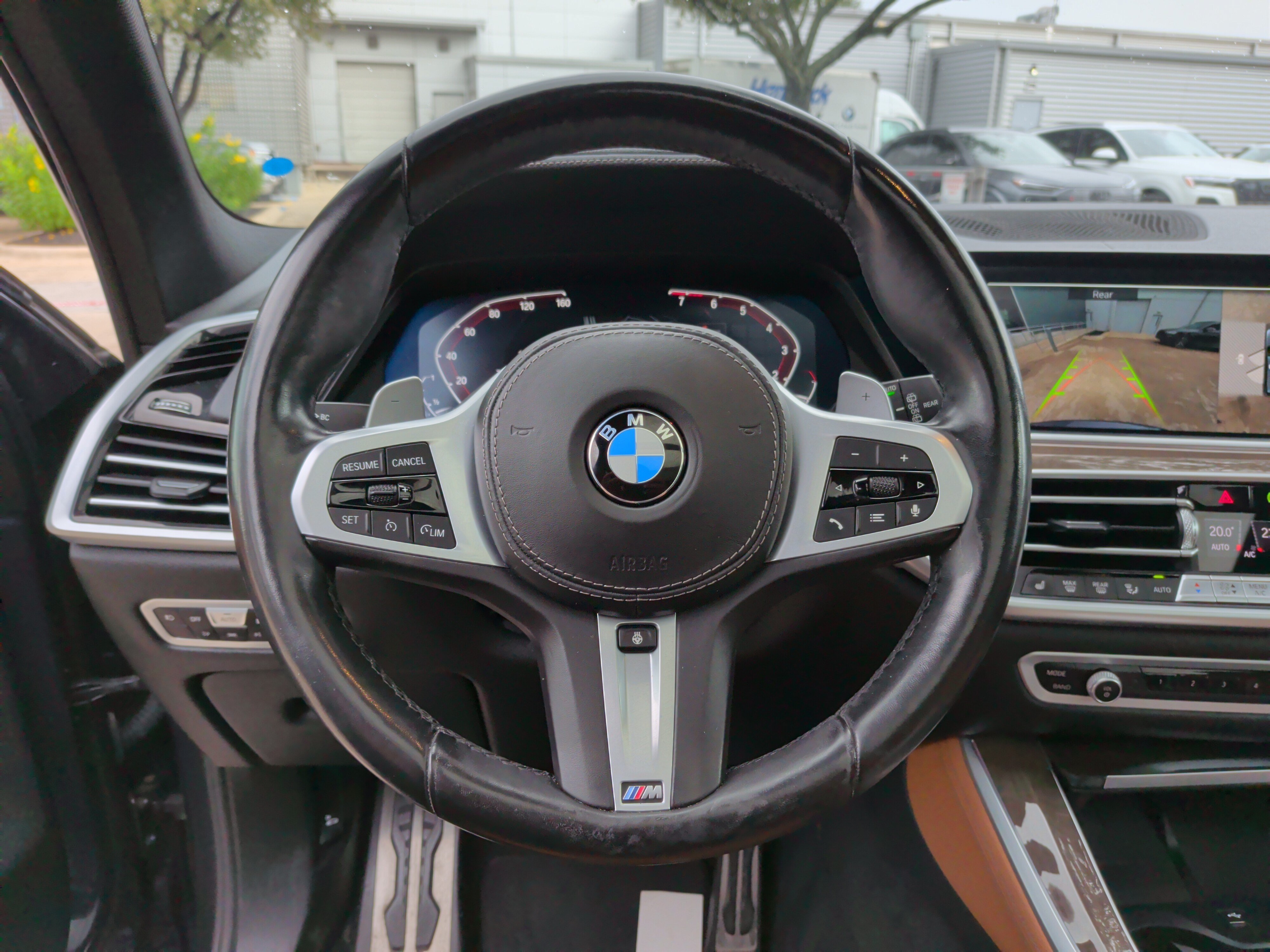 Used 2021 BMW X5 xDrive40i w/ M Sport Package AWD/4WD image 17