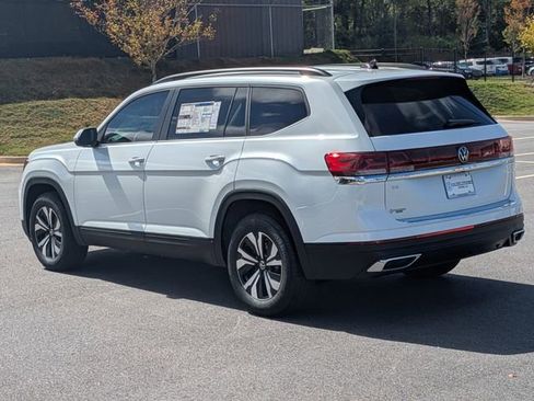 New 2026 Volkswagen Atlas SE FWD image 6