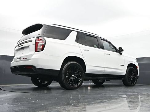 Used 2021 Chevrolet Tahoe RST w/ Luxury Package AWD/4WD image 43