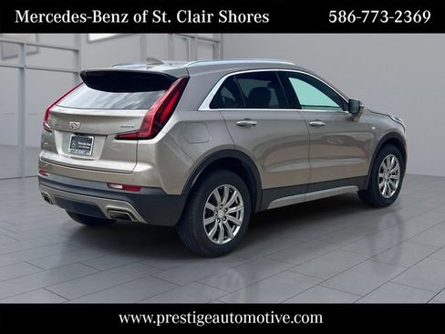 Used 2023 Cadillac XT4 Premium Luxury w/ Cold Weather Package AWD/4WD image 6