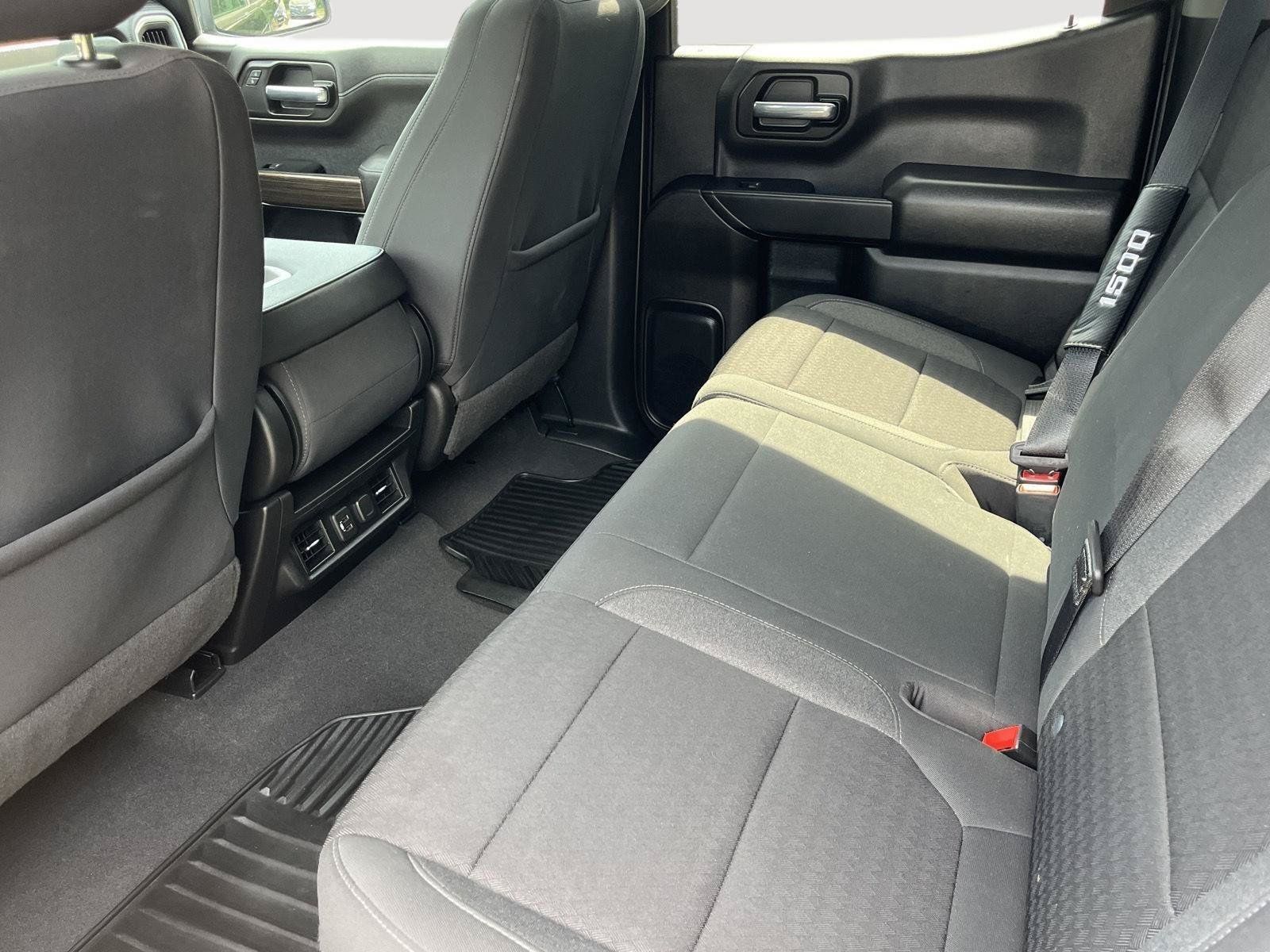 Used 2022 Chevrolet Silverado 1500 LT AWD/4WD image 13