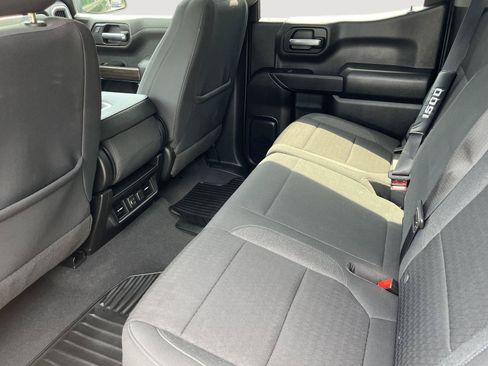 Used 2022 Chevrolet Silverado 1500 LT AWD/4WD image 13