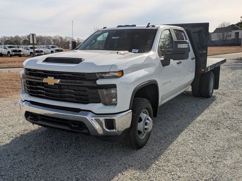 New 2025 Chevrolet Silverado 3500 W/T w/ WT Convenience Package image 3
